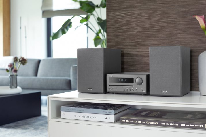 Vielfältig: Denon D-T1, Quelle: Denon Vielfältig: Denon D-T1, Quelle: Denon